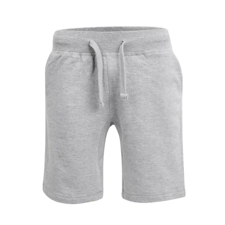 Khaki shorts with pockets